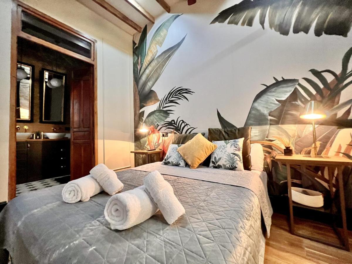 A Charming Stand And Stay Flat In Alicante Esterno foto